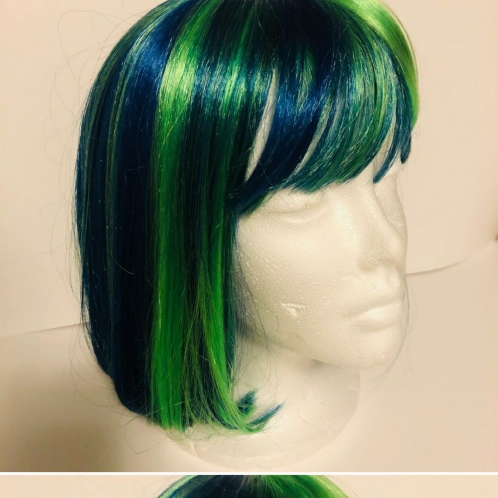 Blue Green Short Bob Bangs Wig